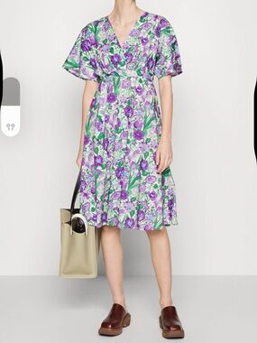 Purple Floral V-Neck Midi Dress